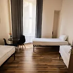 Hostel Fivehostel