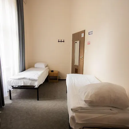 Albergue Fivehostel
